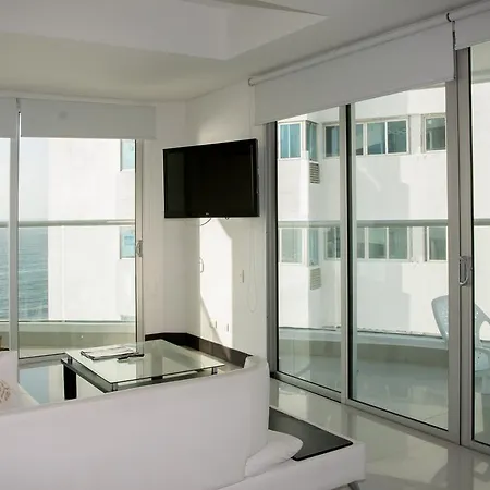 Ocean Front Palmetto Eliptic Cartagena