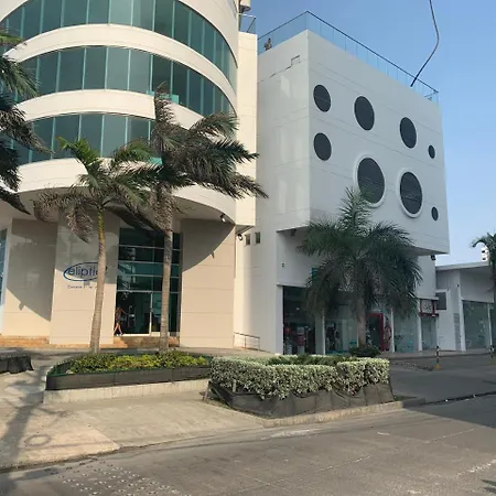 Ocean Front Palmetto Eliptic Apartamento *