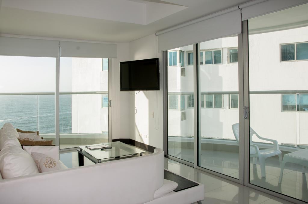 Ocean Front Palmetto Eliptic Cartagena