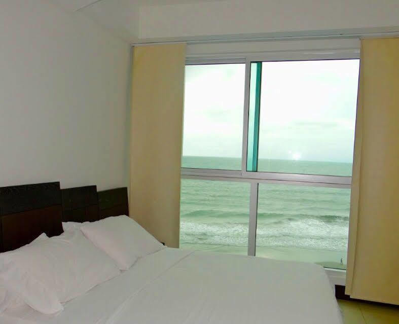 Ocean Front Palmetto Eliptic * Cartagena