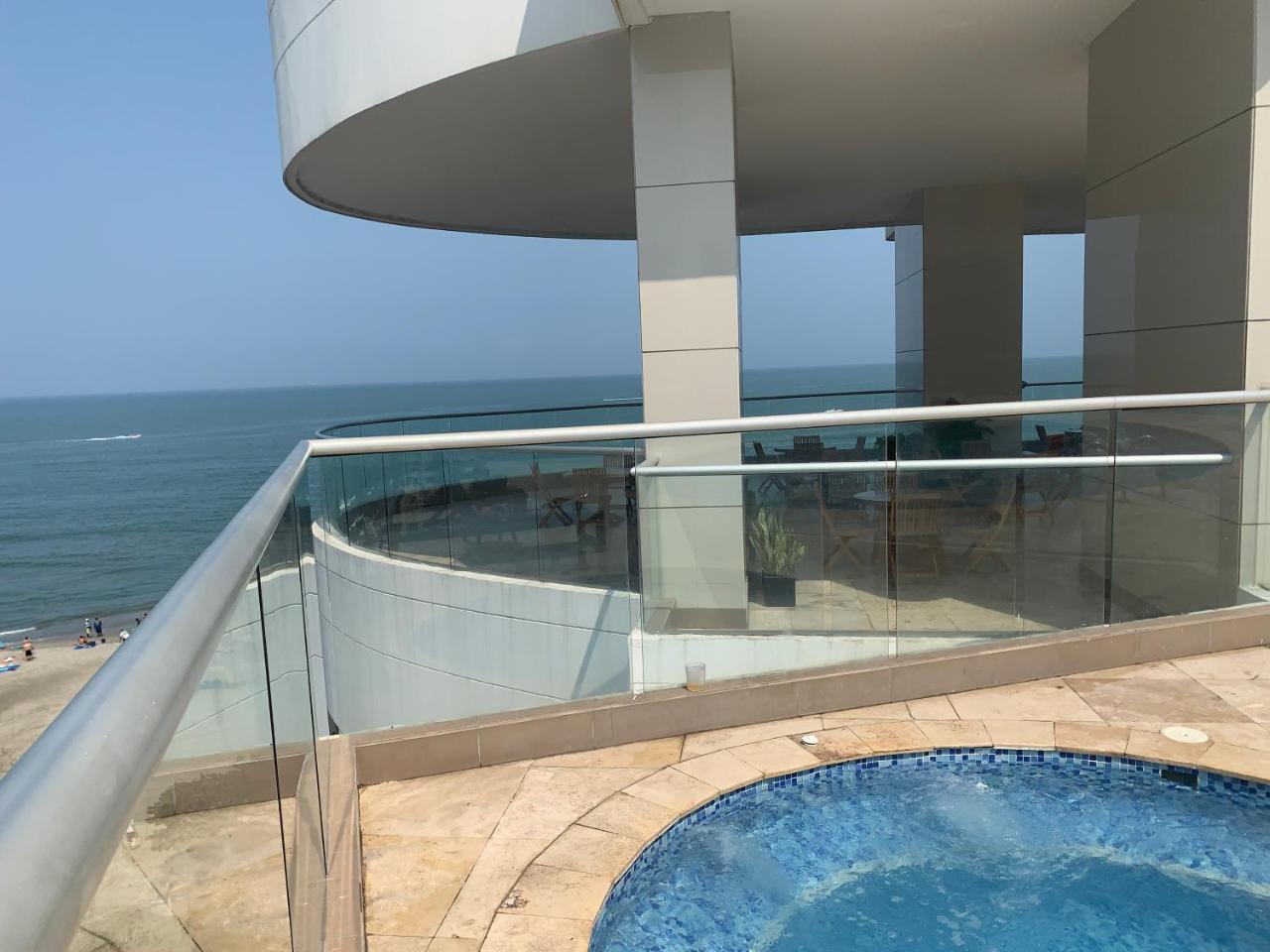Ocean Front Palmetto Eliptic Apartamento *
